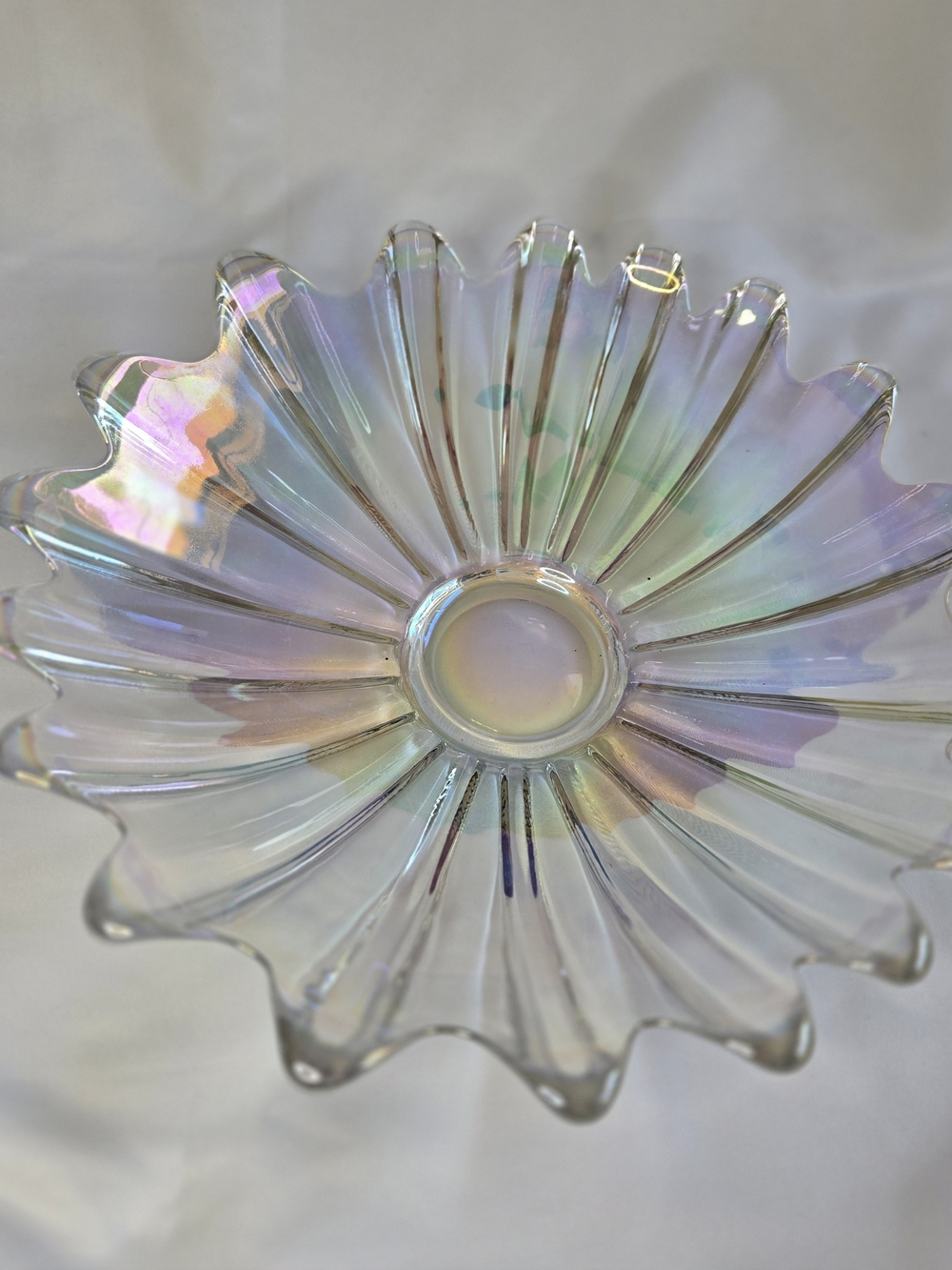 Federal Glass Celestial Starburst Iridescent Carnival Glass Bowl 11.5"